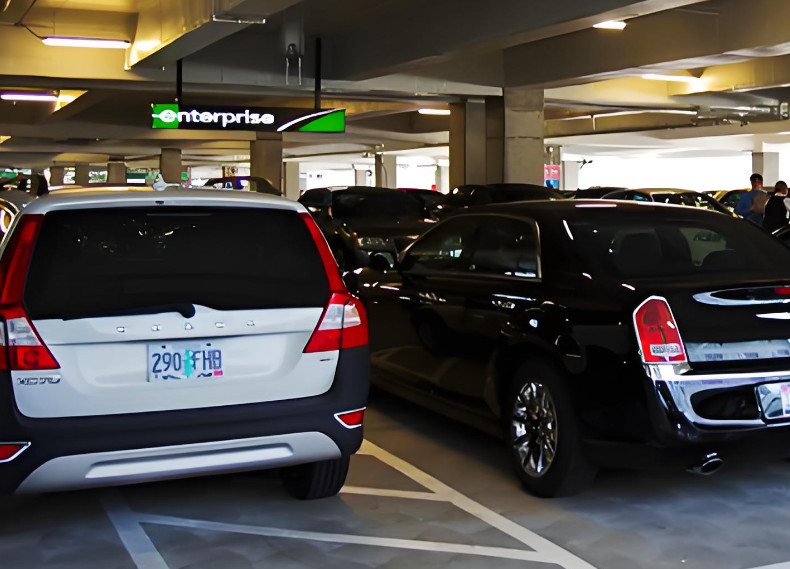 汽車租賃行業(yè)GPS定位監(jiān)控系統(tǒng)解決方案